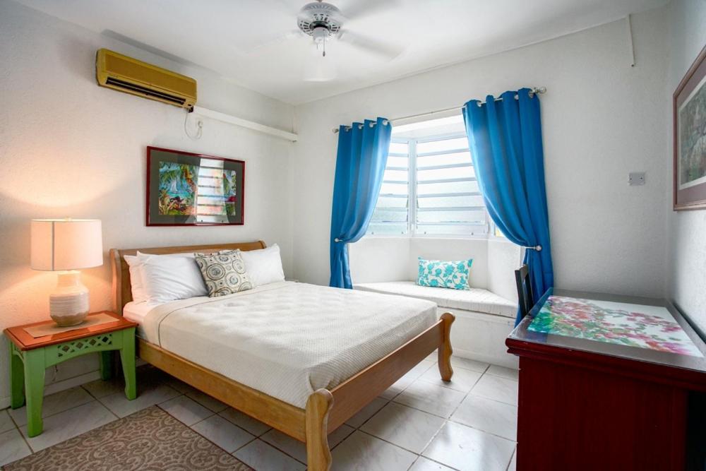 Banyan Beach House Villa ブリッジタウン エクステリア 写真
