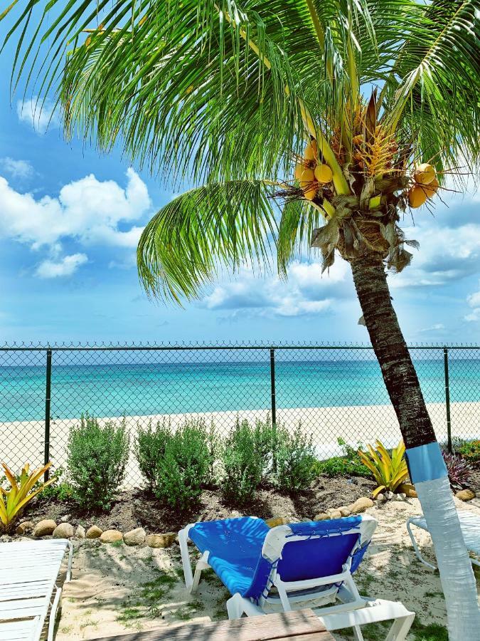 Banyan Beach House Villa ブリッジタウン エクステリア 写真